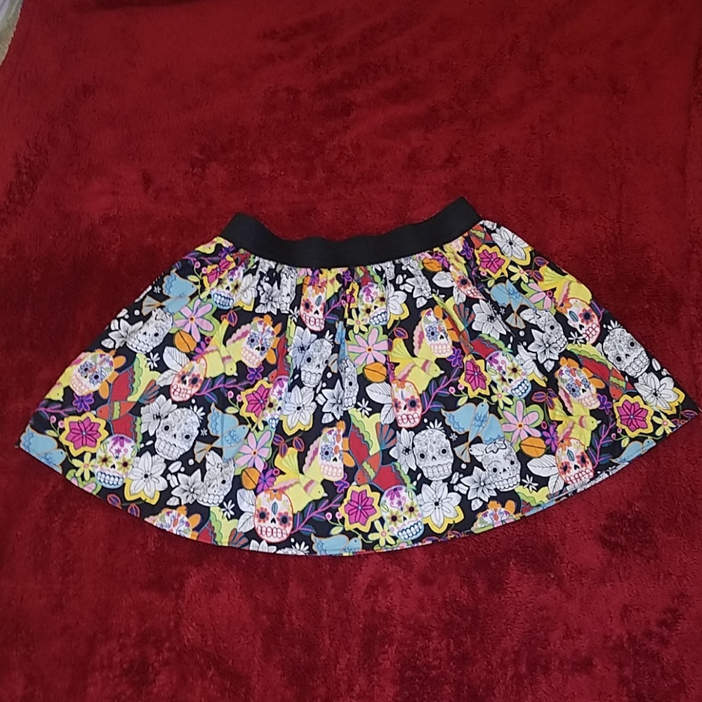 Day Of The Dead Skirt NWOT